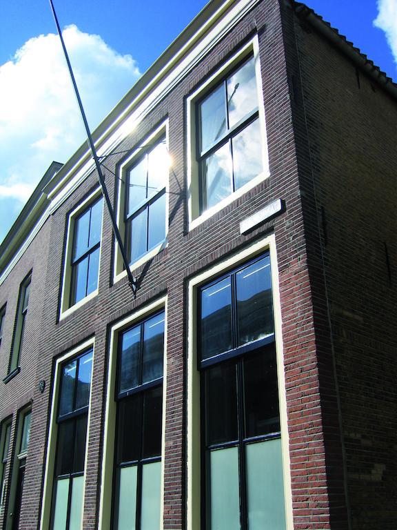 B&B De Kamer Hiernaast Gouda Exterior photo